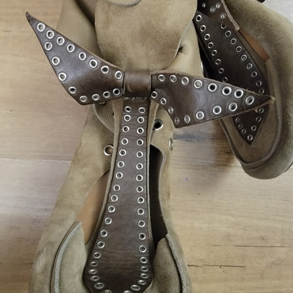Isabel Marant Milla Bow Eyelet Ankle Boots - Picture 6 of 10